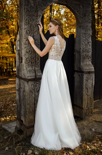 Kolekcja - Irène Wedding Dresses