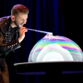 Magic Bubble Show - niezwykle widowiskowy pokaz GWIAZDY MAM