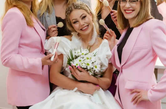 Wellness & Spa Pracownia Makijażu Ewelina Worek