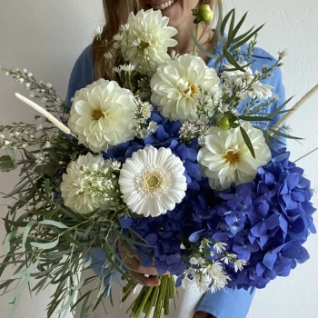 CAŁE W KWIATACH Weddings&Events