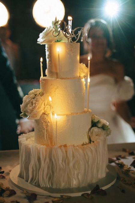 świece — Pracownia Tortów Artystycznych cake_love_byann — Cukiernia · Grodzisk Mazowiecki