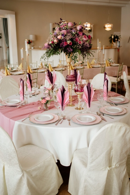 pudrowy róż — JF DUET Hotel — Sala weselna · Goleniów