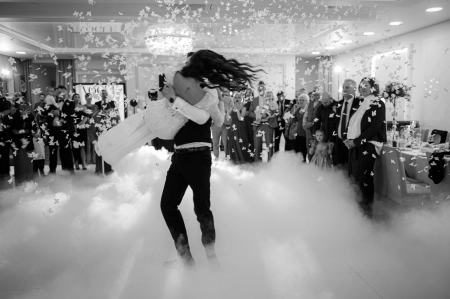 taniec w chmurach — DJ MAGIC PARTY - Wodzirej/Konferansjer — Dj na wesele · Wieluń