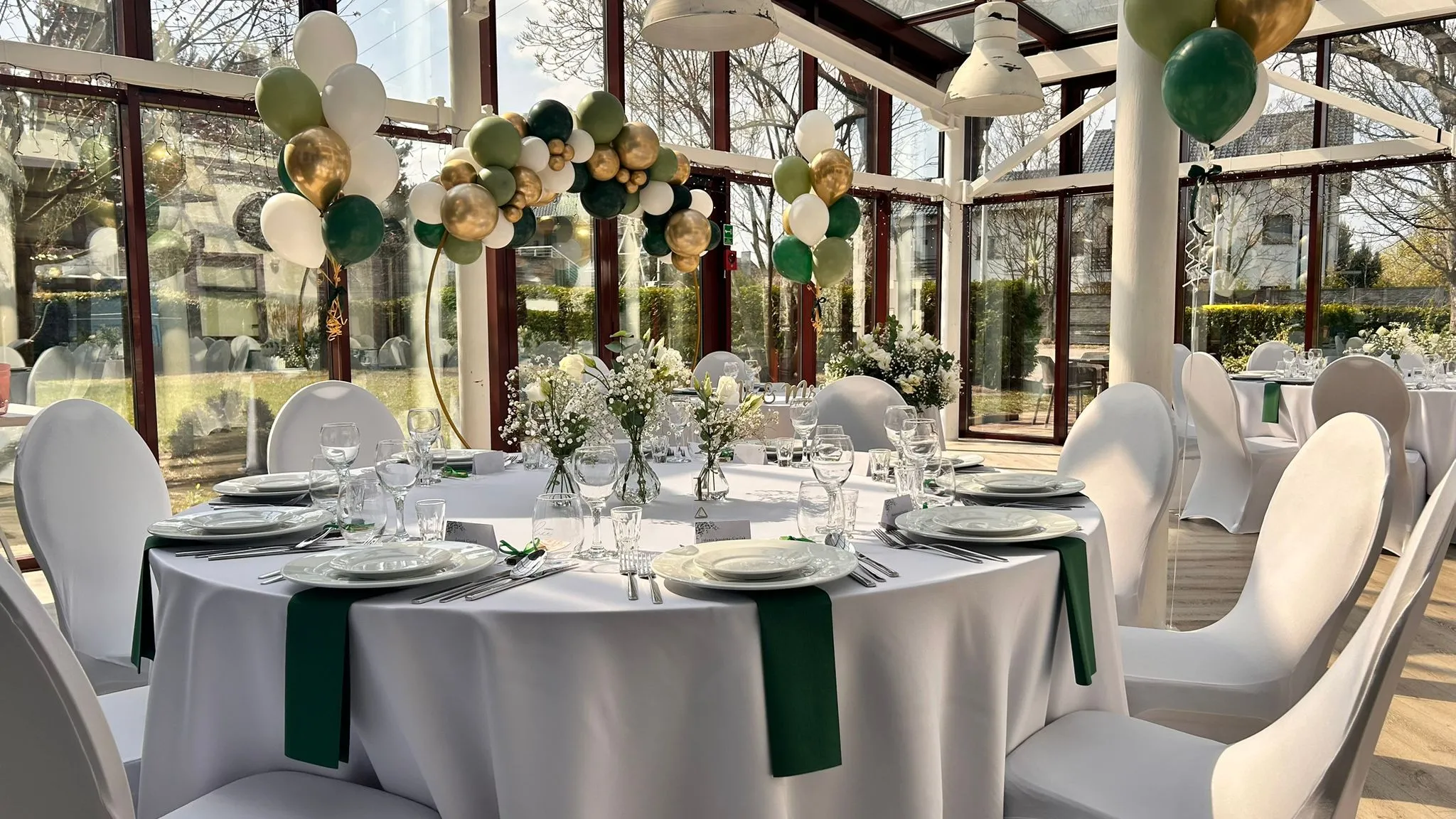 Zdjęcie inspiracji ślubnej — Restauracja Finezja - Grand Royal Hotel****