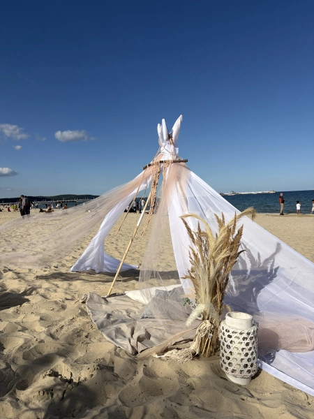 ślub w plenerze — Bohokreacje Sopot — Dekoracje ślubne · Sopot