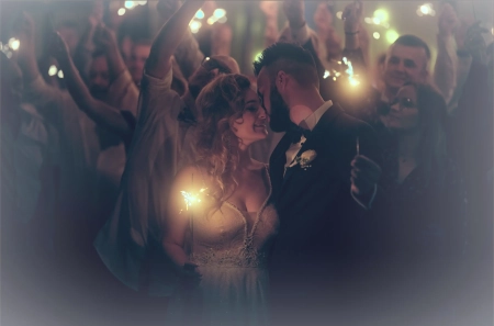 zimne ognie — ClaraStory Fotografia i Filmowanie Ślubne — Fotograf ślubny · Radom