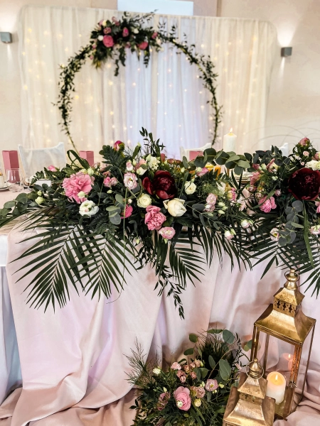 stół pary młodej, świece — Restauracja Rubinowa — Sala weselna · Koszęcin