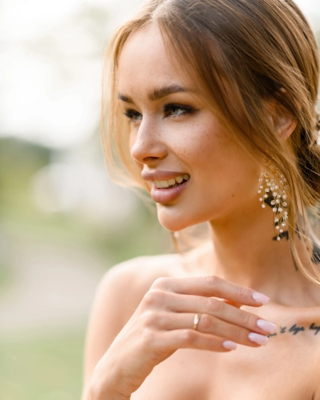manicure ślubny — Zuzanna Nowak MakeUp & Hair — Makijaż ślubny · Warszawa