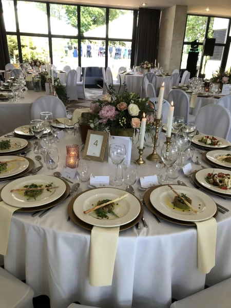 świece — Hotel Mercure Cieszyn - Restauracja — Sala weselna · Cieszyn