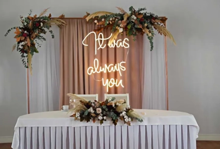stół pary młodej — Pałac w Orli — Sala weselna · Koźmin Wielkopolski