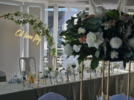 stół pary młodej — Restauracja Hole In One — Sala weselna · Toruń
