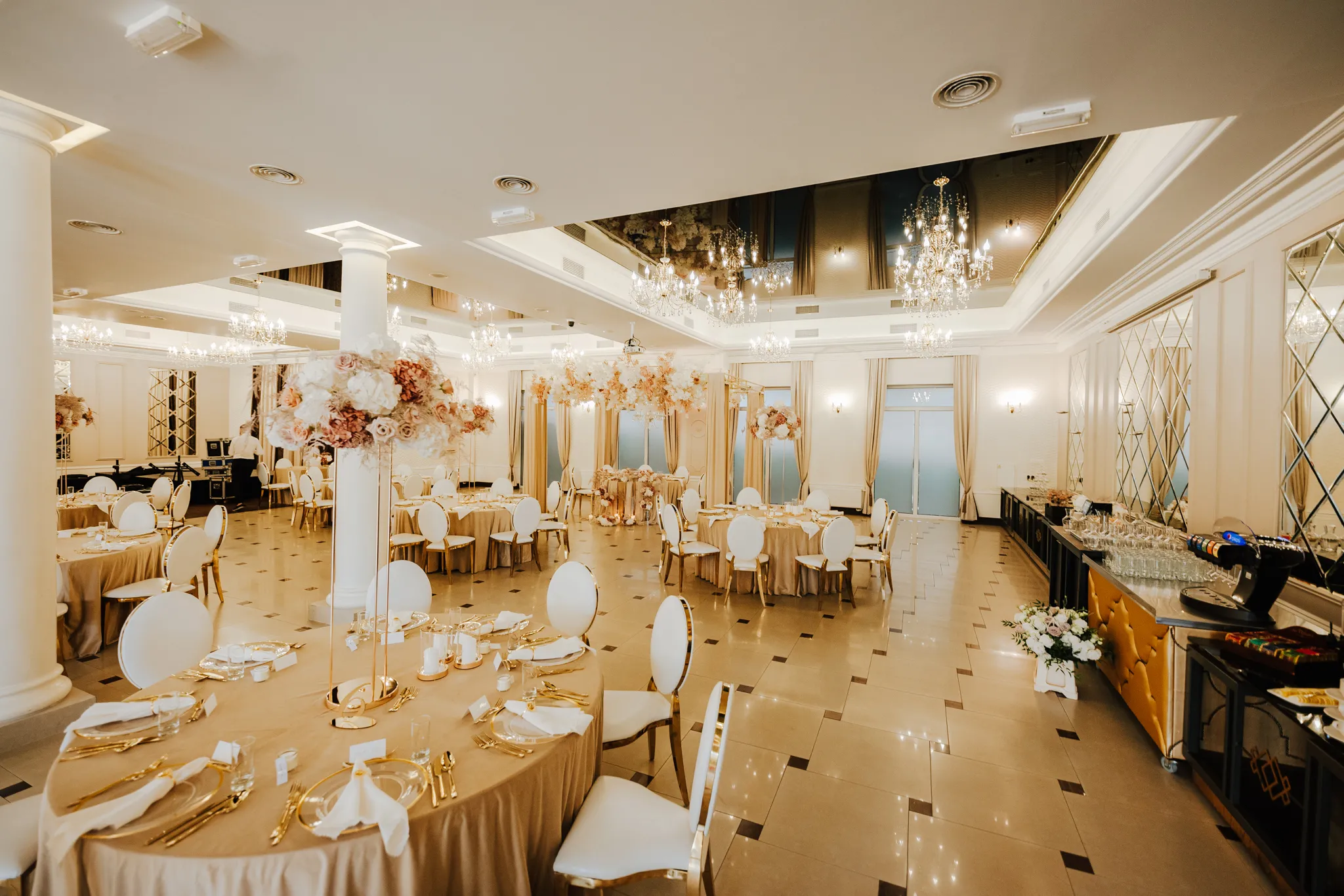Zdjęcie inspiracji ślubnej — Hotel Luxor & Atelia Centre ****