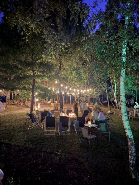 girlandy świetlne — Osada Natura Agroturystyka — Sala weselna · Kłoczew