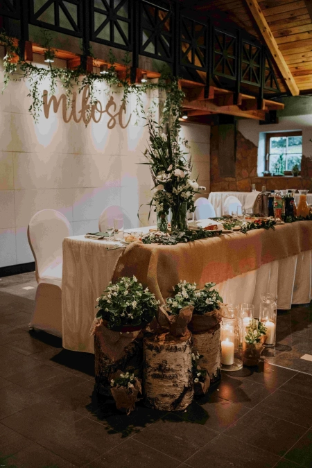 stół pary młodej — Posiadłość Zbiroża — Sala weselna · Mszczonów