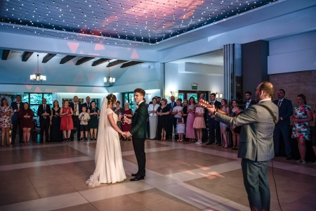 girlandy świetlne, welon — Paweł Korduła - wodzirej z klasą — Dj na wesele · Rybnik