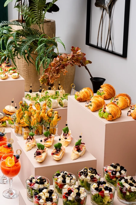 przekąski, finger food — SZCZYPTA SMAKU — Catering · Ostrów Wielkopolski