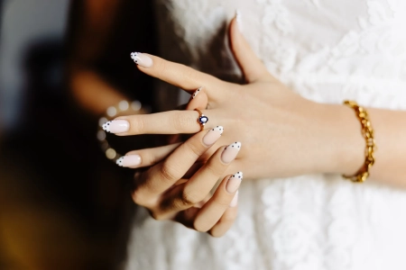 manicure ślubny — Fotokazimierczak.pl — Fotograf ślubny · Łuków
