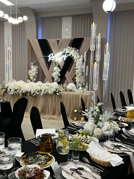 stół pary młodej — Restauracja FUEGO — Sala weselna · Radom