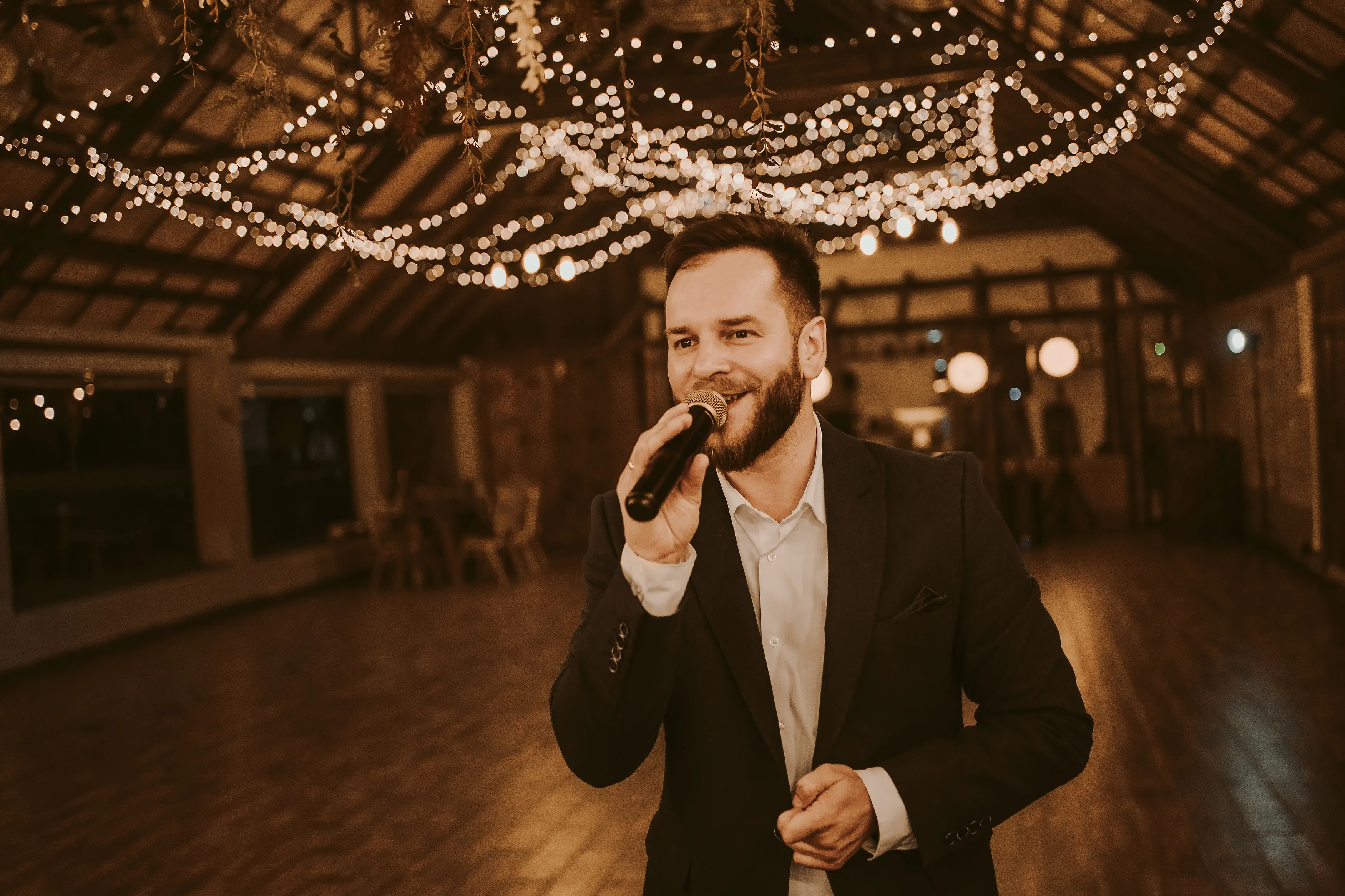 Zdjęcie inspiracji ślubnej — Złap Welon DJ/Konferansjer + Akordeon