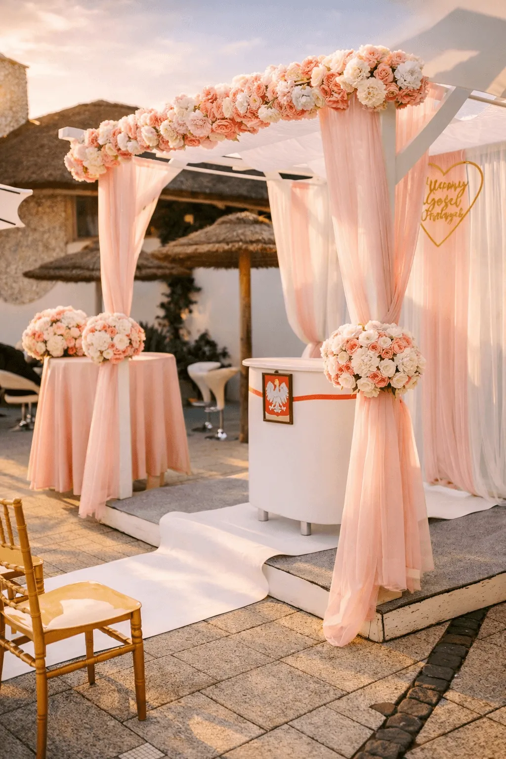 Zdjęcie inspiracji ślubnej — Nell Court