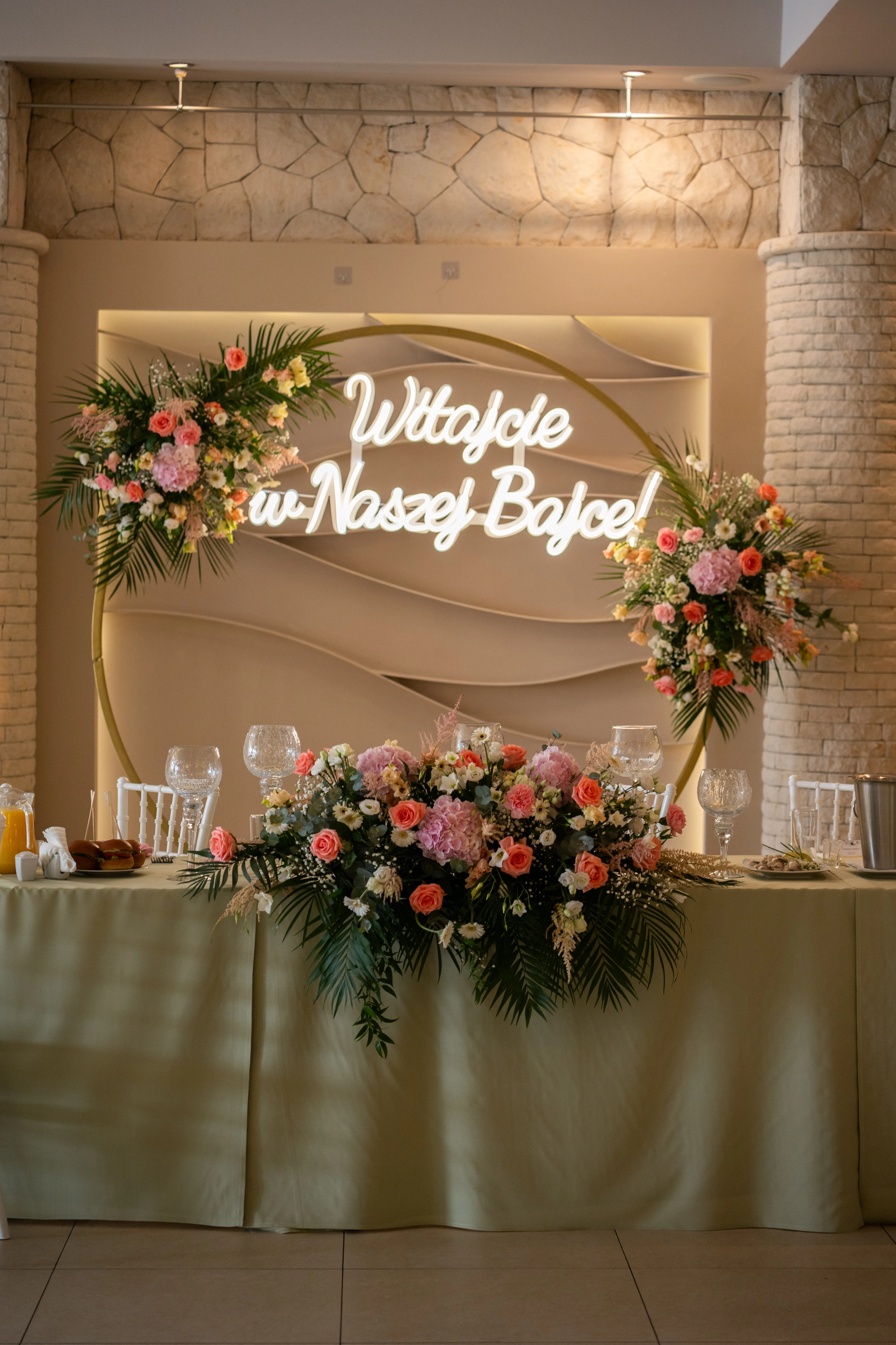 Zdjęcie inspiracji ślubnej — Restauracja Stylove- sala bankietowa