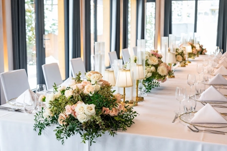 pudrowy róż, róże — Nosalowy Dwór Resort & Spa — Sala weselna · Zakopane