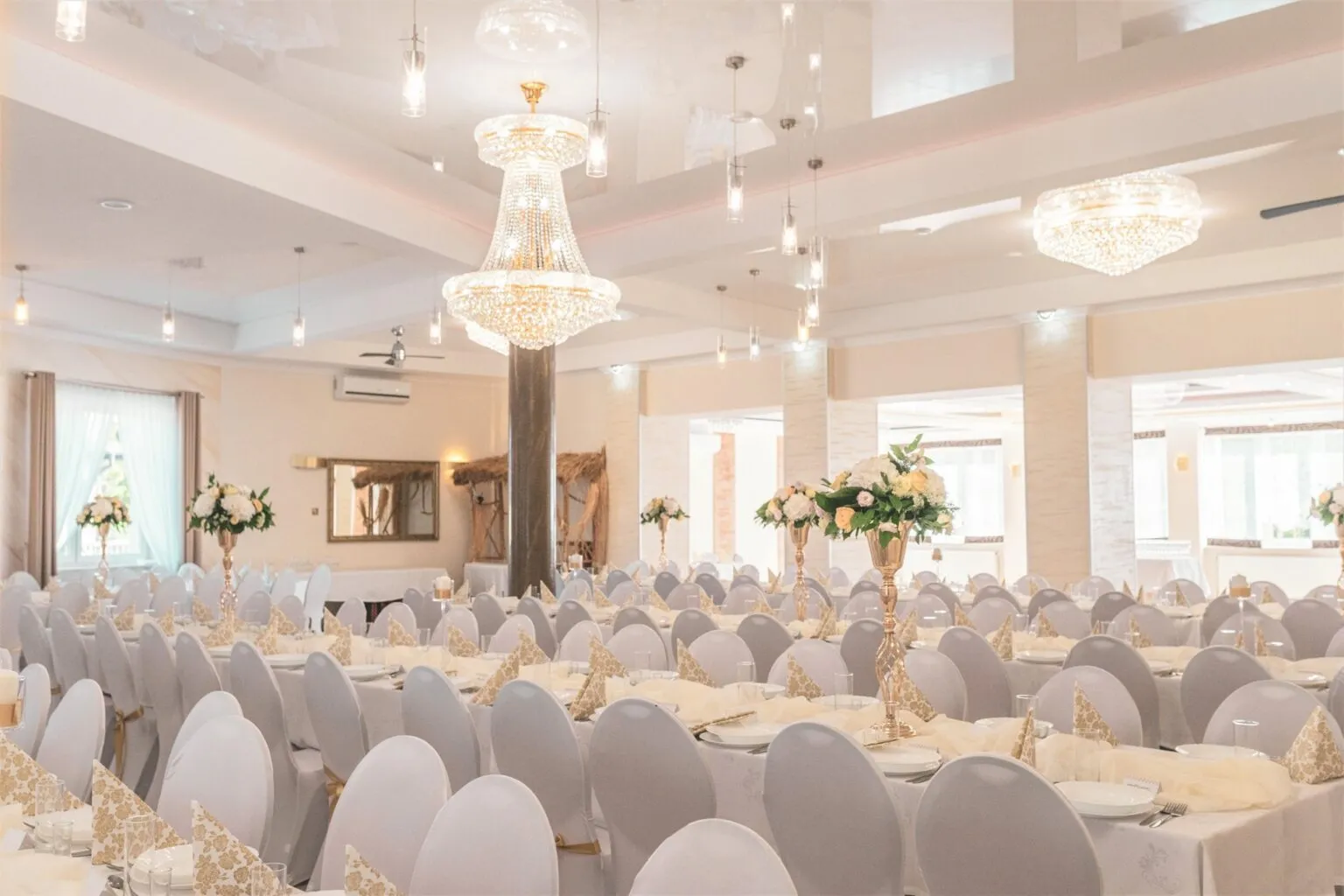 Zdjęcie inspiracji ślubnej — Restauracja - Sala Bankietowa BATORY