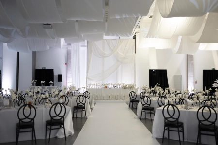 stół pary młodej — Arche Pałac i Folwark Łochów — Sala weselna · Łochów