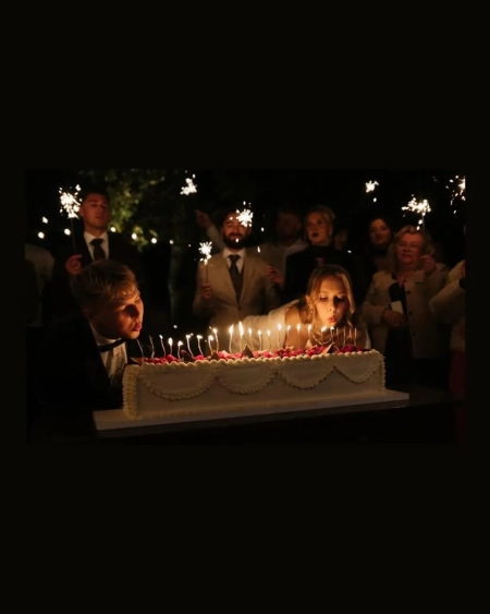 zimne ognie, tort weselny — Pracownia Tortów Artystycznych cake_love_byann — Cukiernia · Grodzisk Mazowiecki